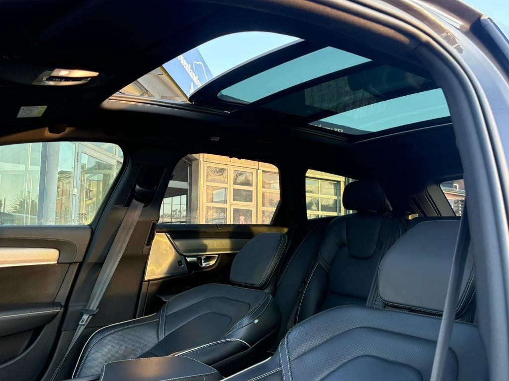 Volvo V90 Cross Country