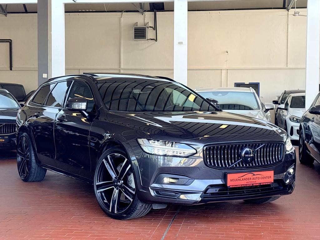 Volvo V90 Cross Country