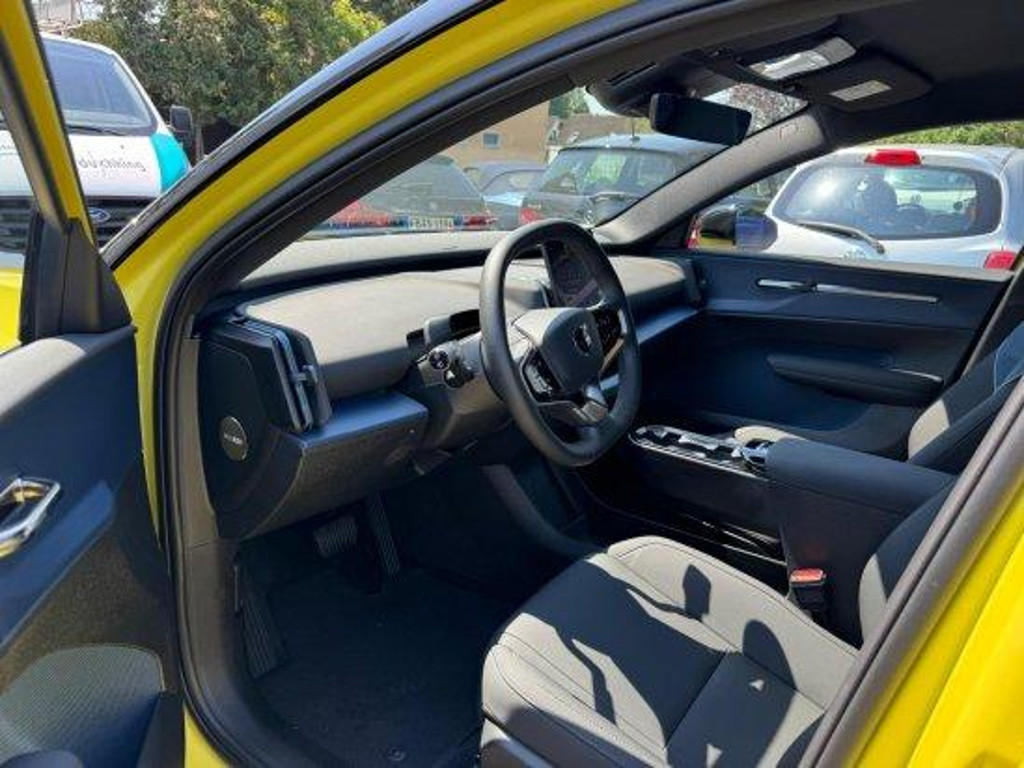 Volvo EX30