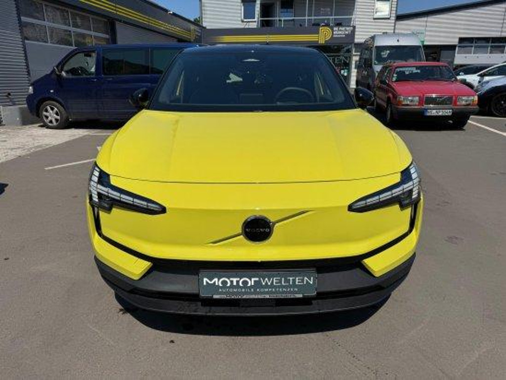 Volvo EX30