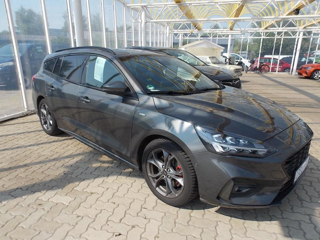 Ford Focus EcoBoost ST Line