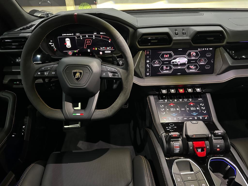 Lamborghini Urus