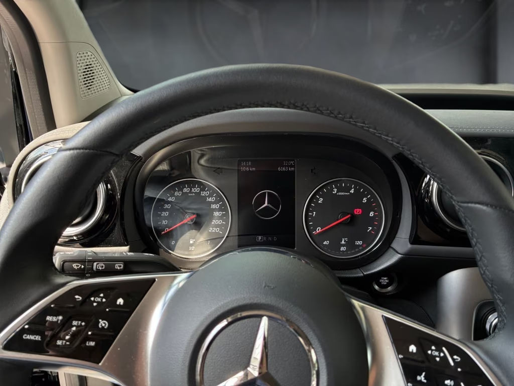 Mercedes-Benz T 180