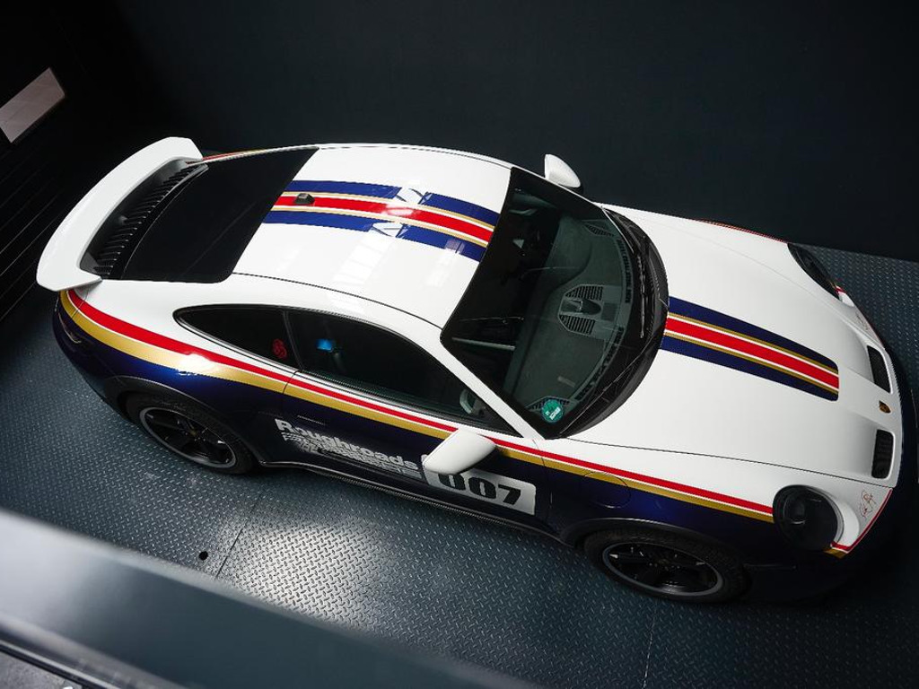 Porsche 911