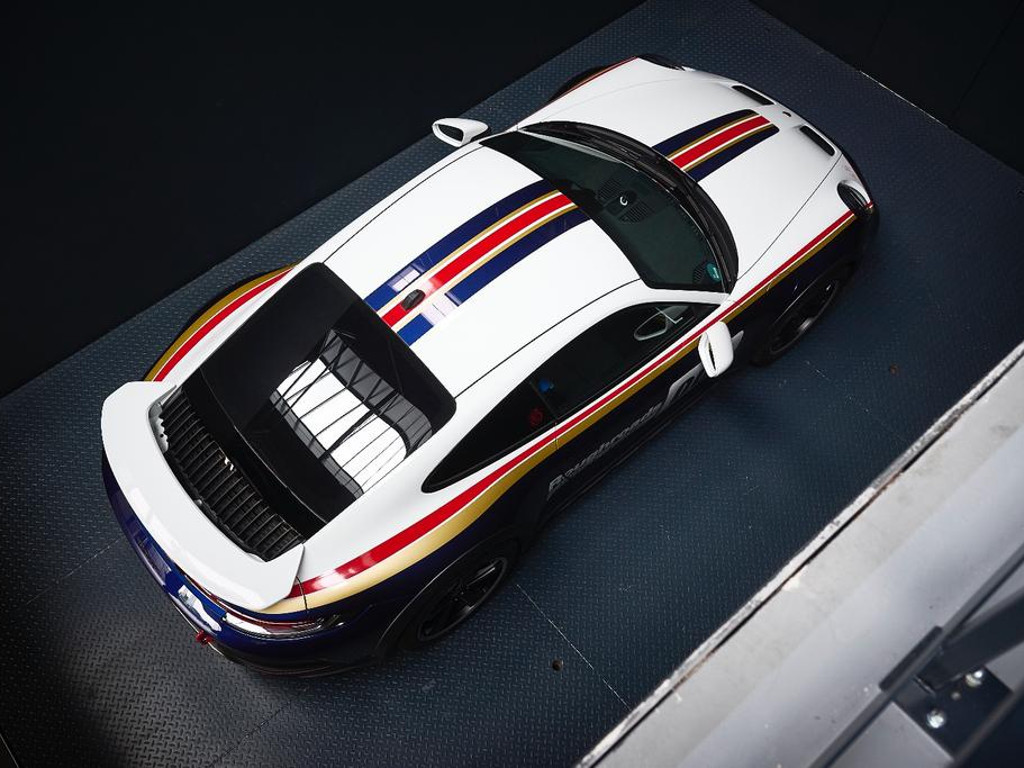 Porsche 911