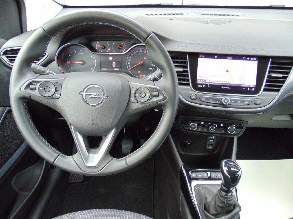 Opel Crossland X