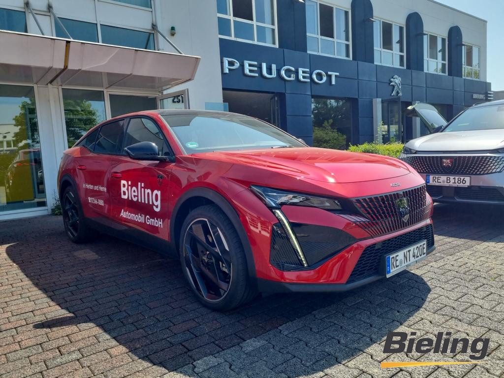 Peugeot 408