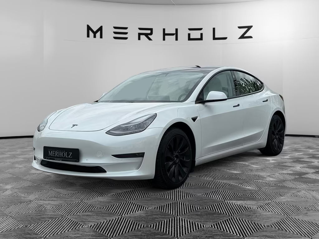 Tesla Model 3 Long Range AWD