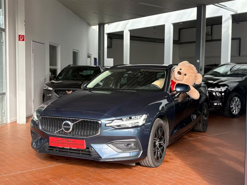 Volvo V60 Core