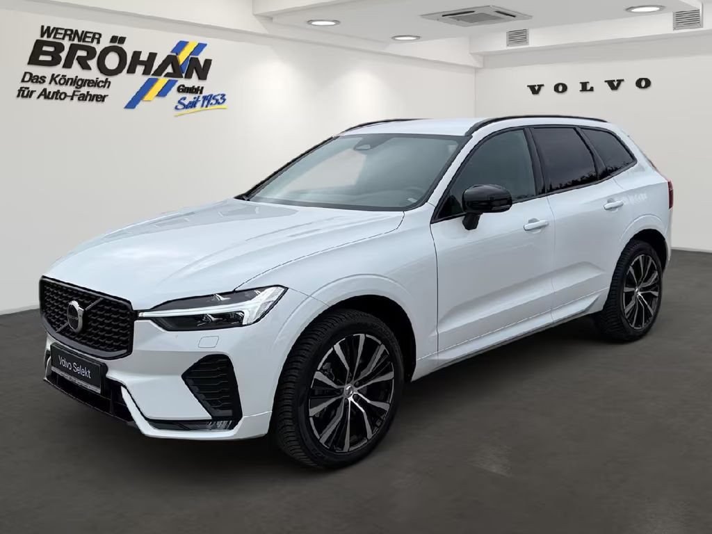 Volvo XC60 Plus Dark