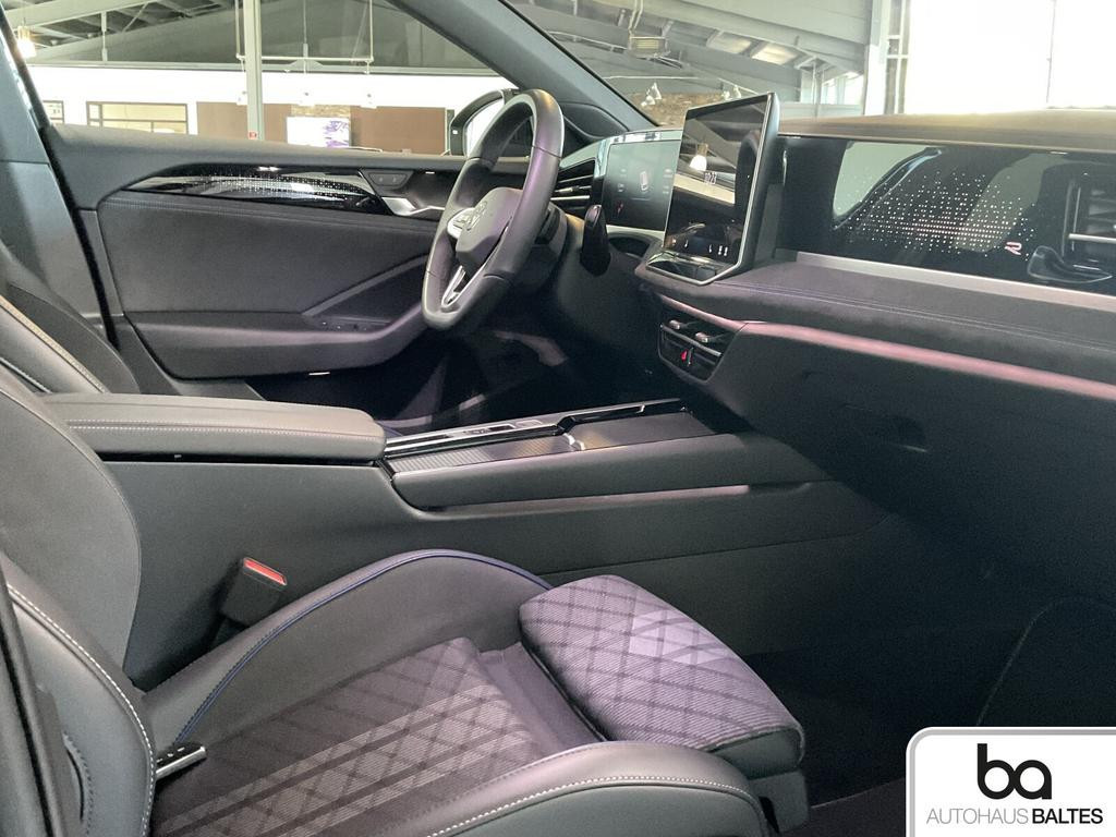 Volkswagen Passat Variant R-Line 2.0 TDI