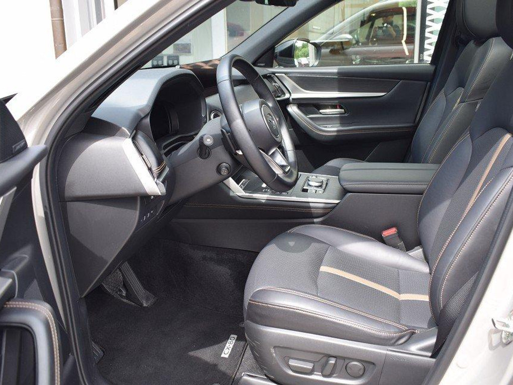 Mazda CX-80