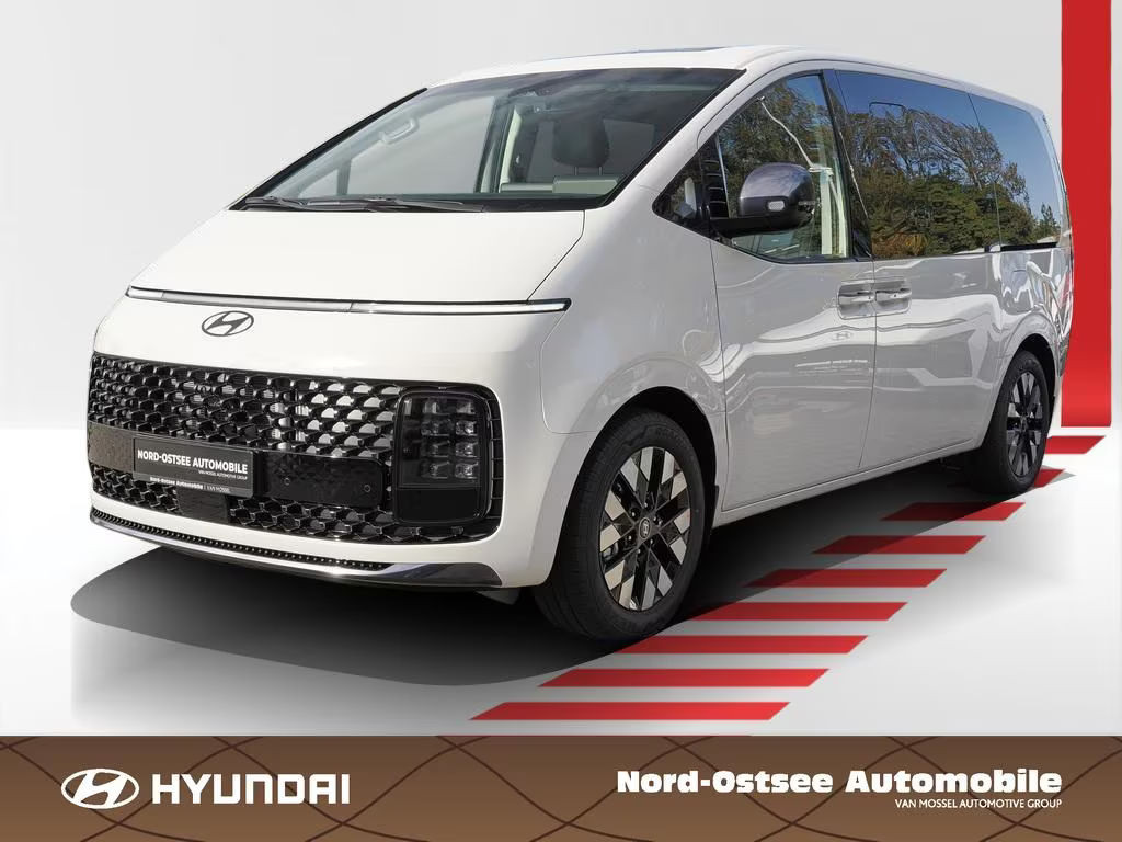 Hyundai Staria Signature