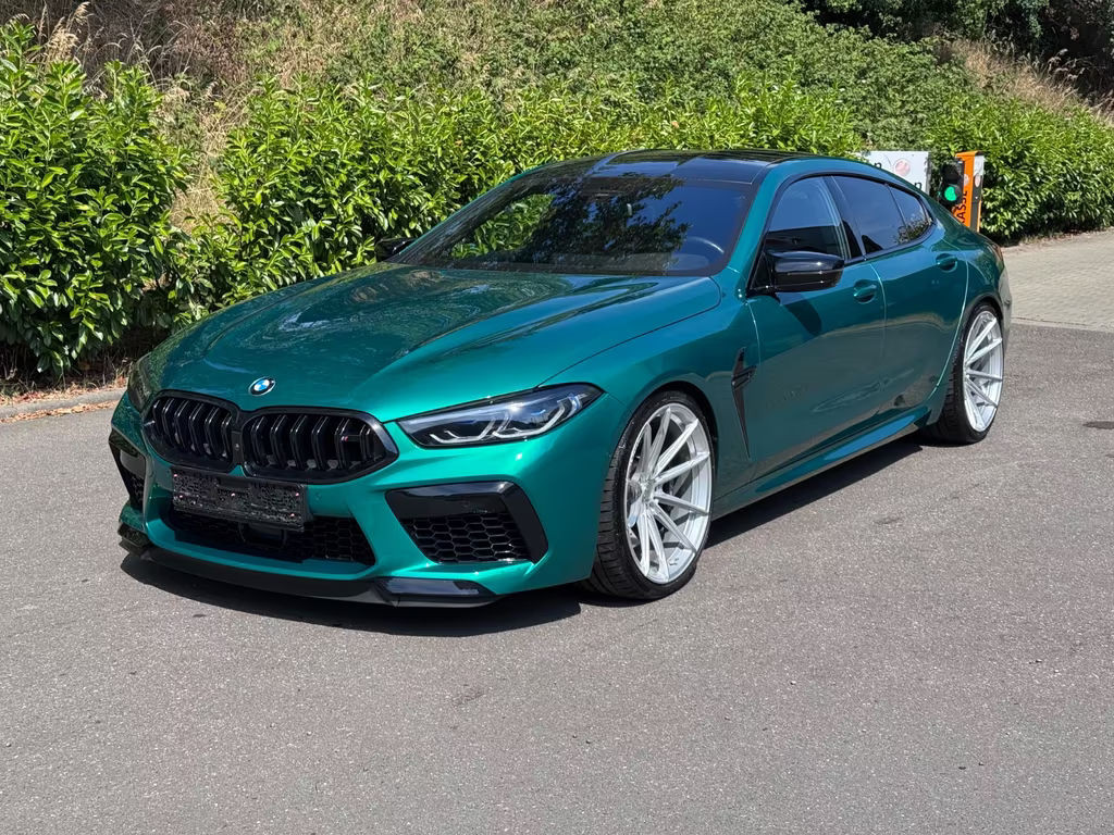 BMW M8