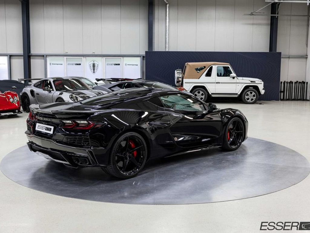 Corvette C8