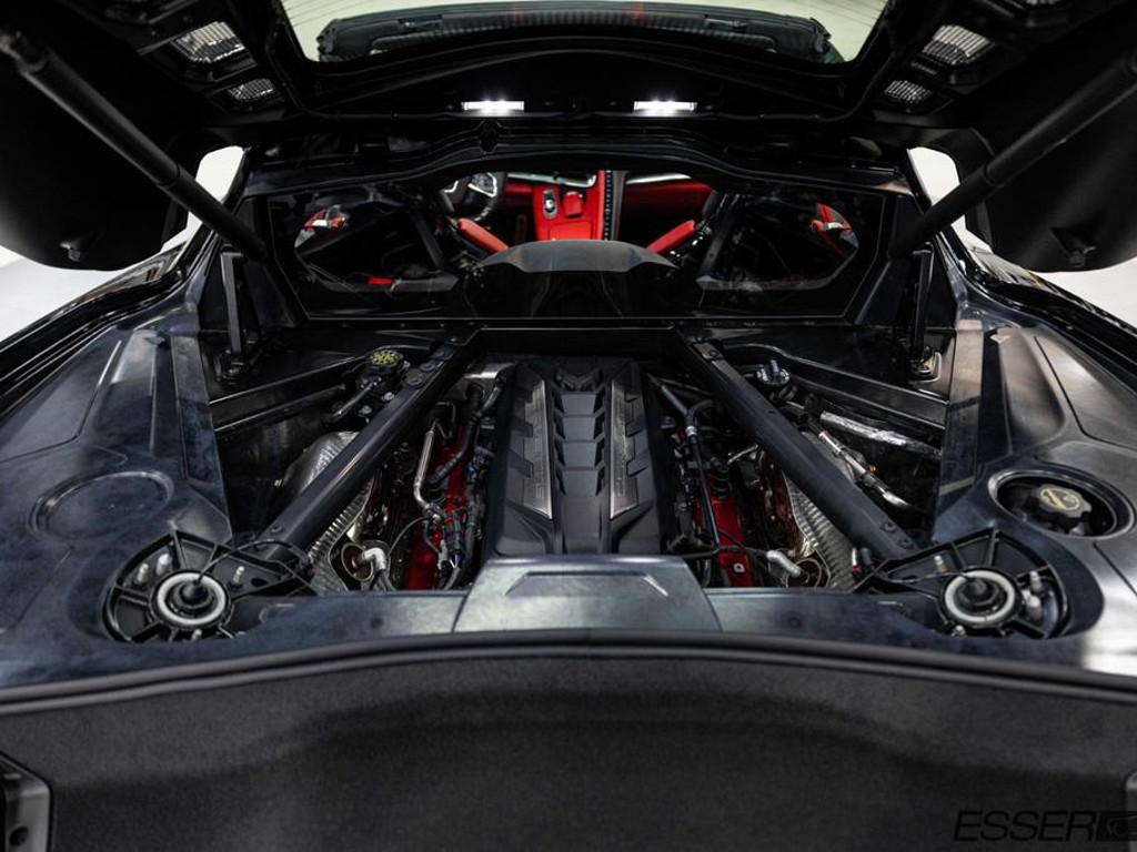 Corvette C8