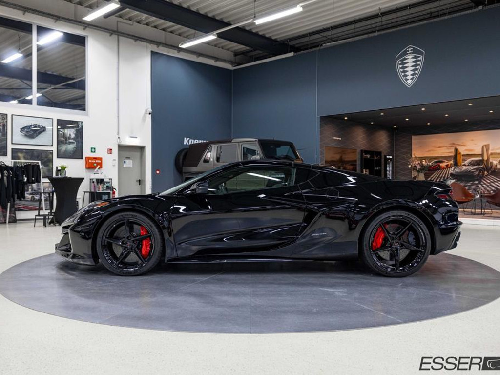 Corvette C8