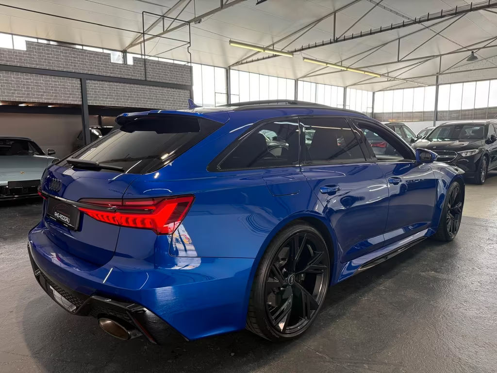 Audi RS6