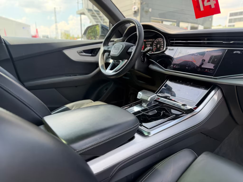 Audi SQ8