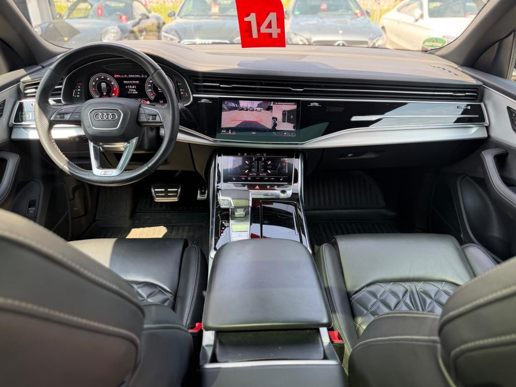 Audi SQ8
