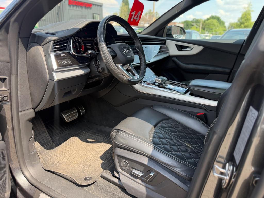 Audi SQ8