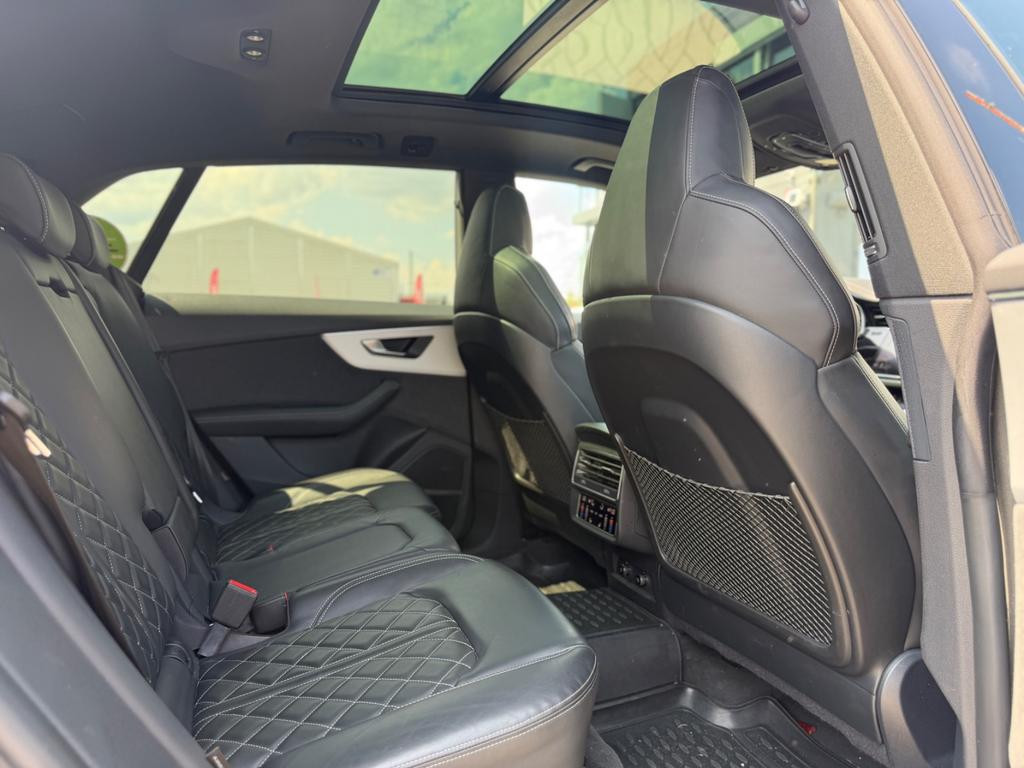 Audi SQ8