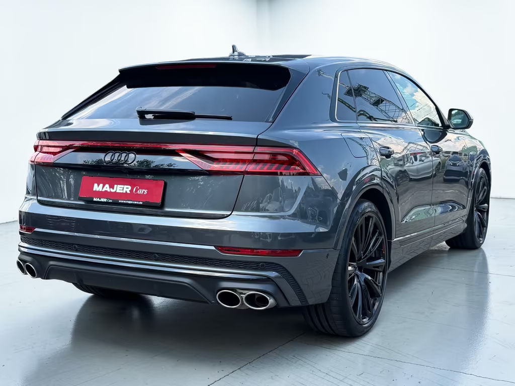 Audi SQ8