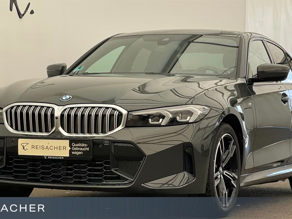 BMW 3 Serie 330 M-Sport Sedan 330e