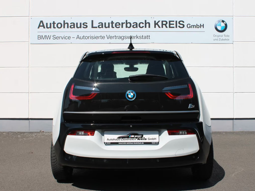 BMW i3