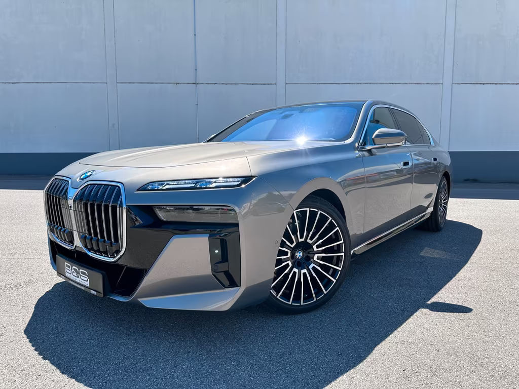 BMW 7 Serie 740 M-Sport xDrive Sedan 740d