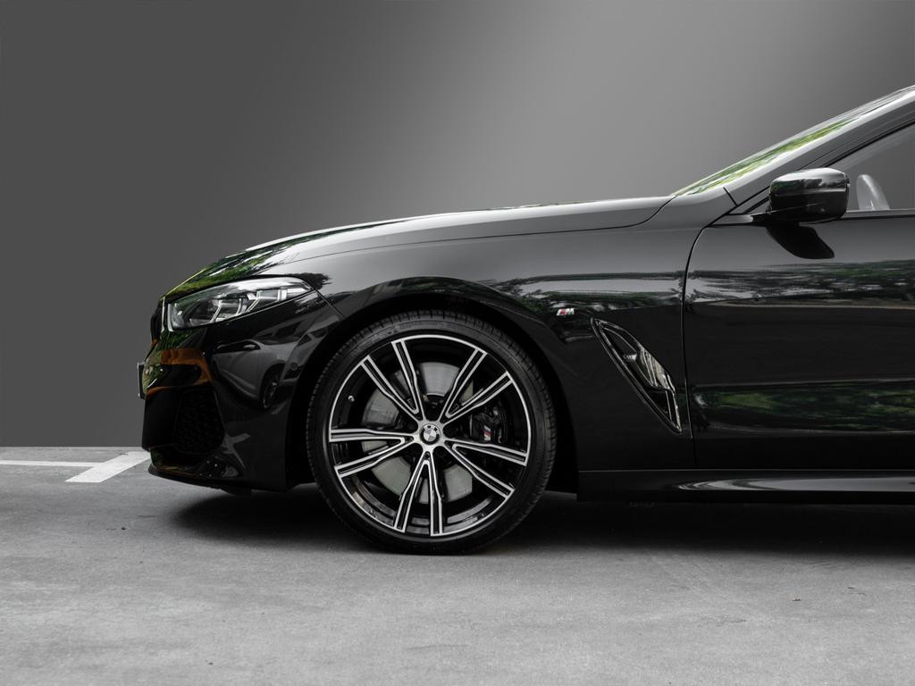 BMW M850
