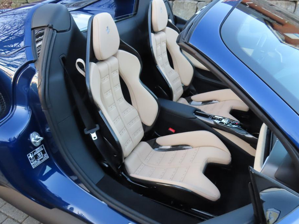 Ferrari 296 GTS