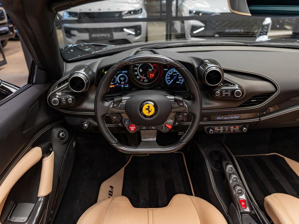 Ferrari F8