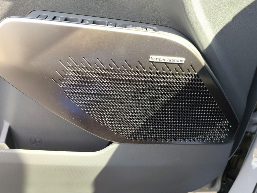 Kia EV2