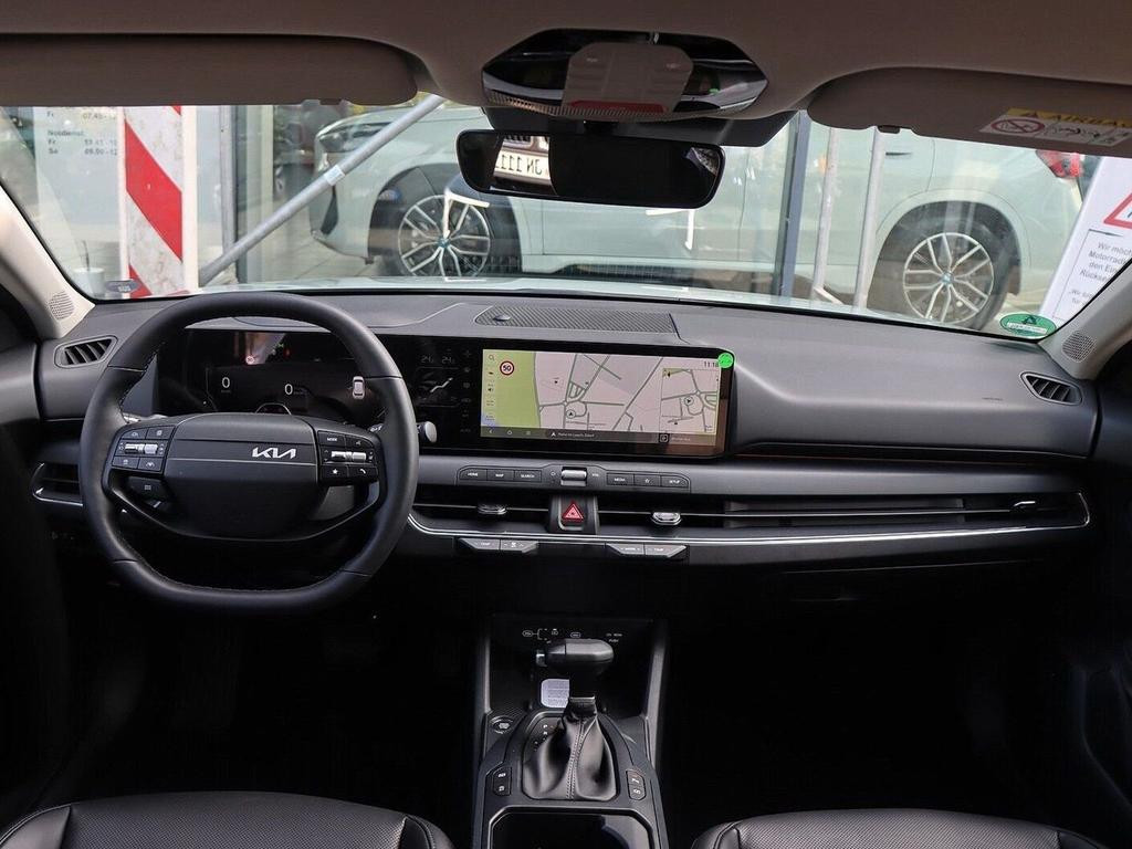 Kia K4