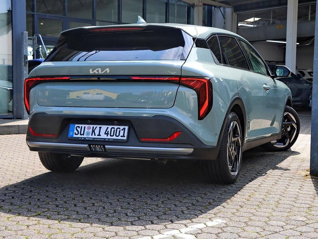 Kia K4