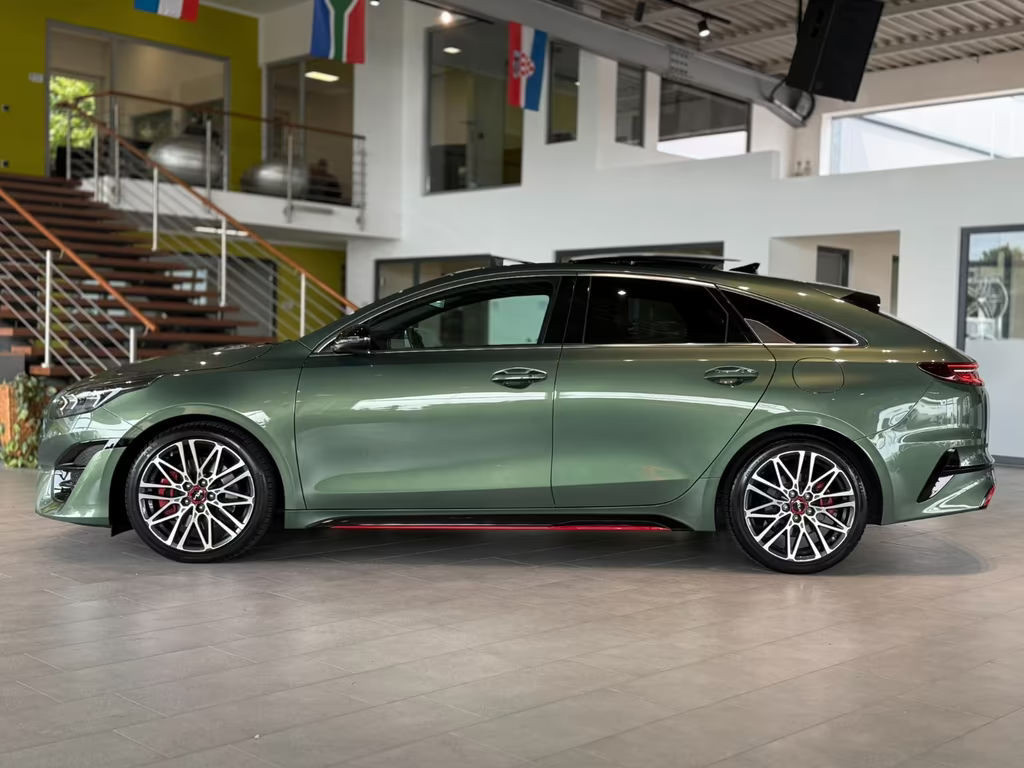 Kia ProCeed