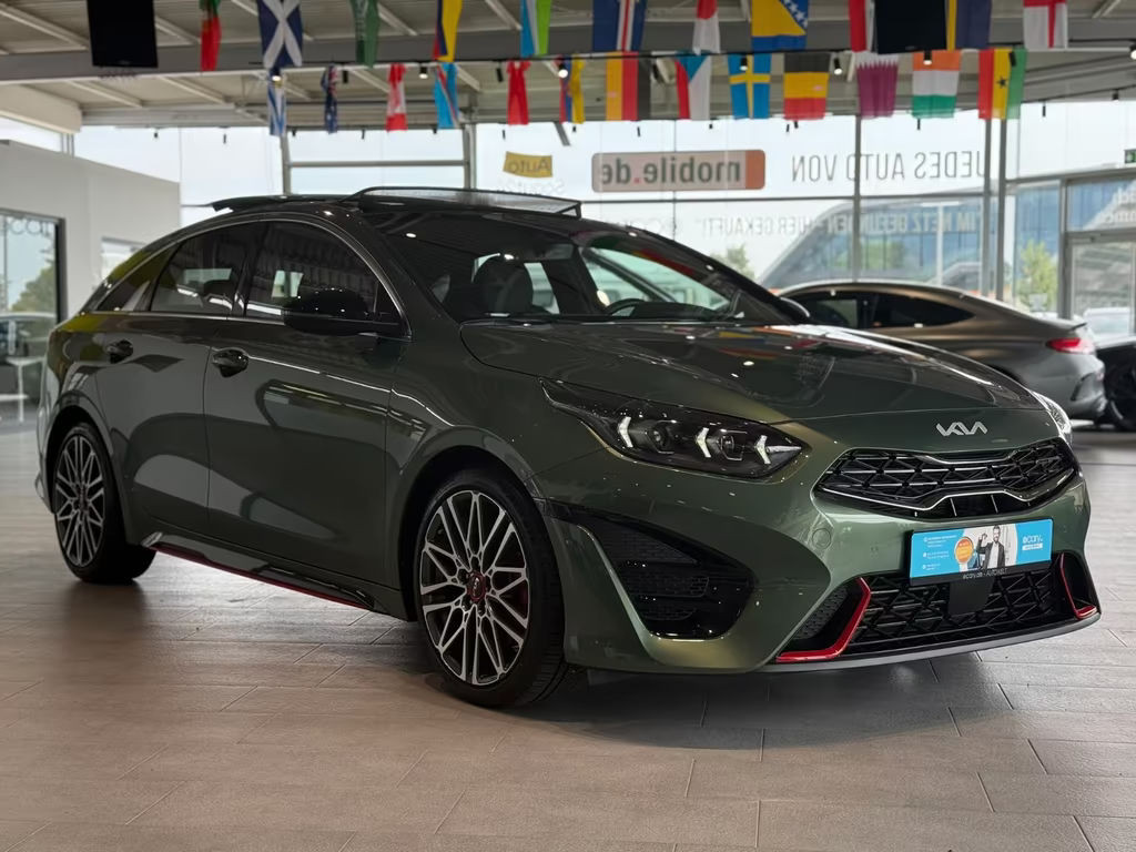 Kia ProCeed