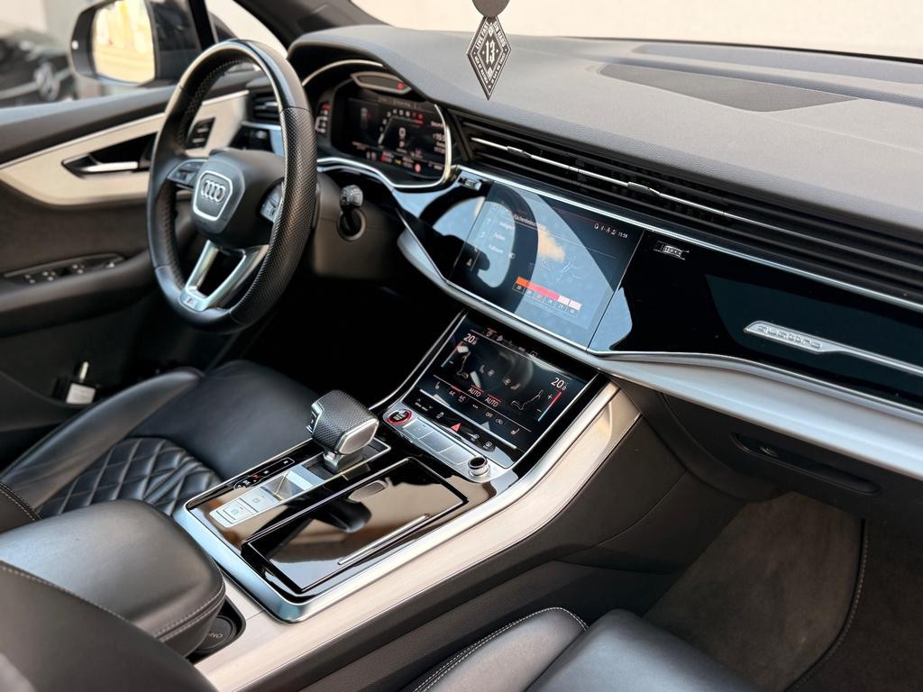 Audi SQ7