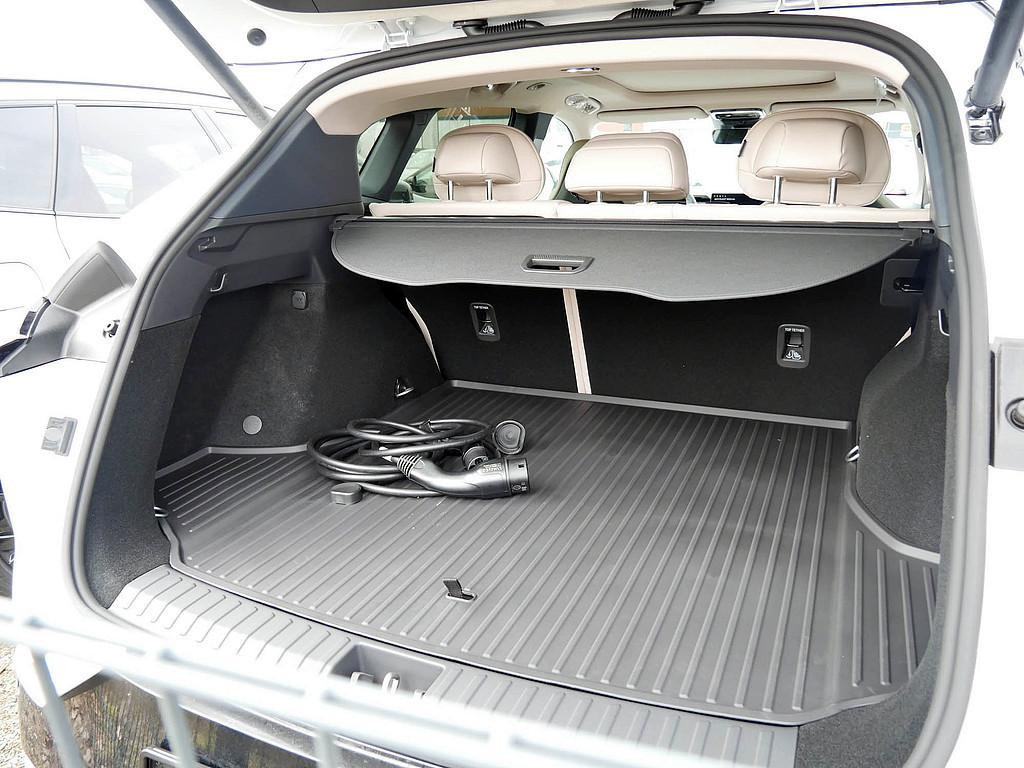 Lynk&Co 08