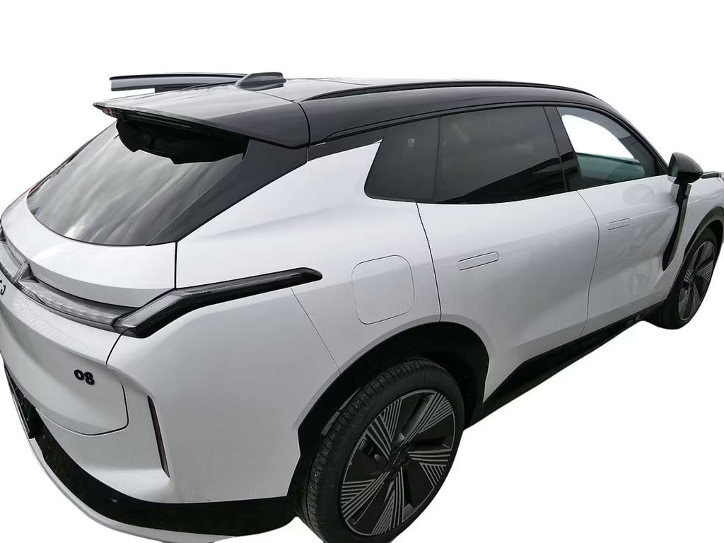 Lynk&Co 08
