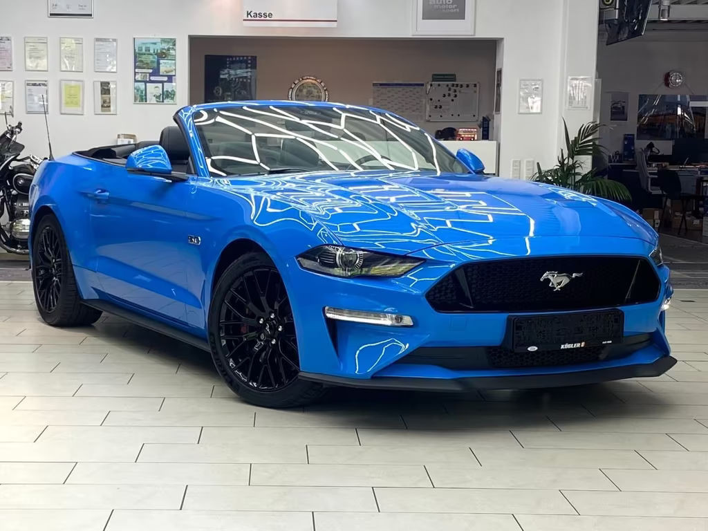 Ford Mustang Convertible GT 5.0 V8