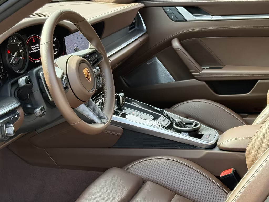 Porsche 911 4S 992 Carrera