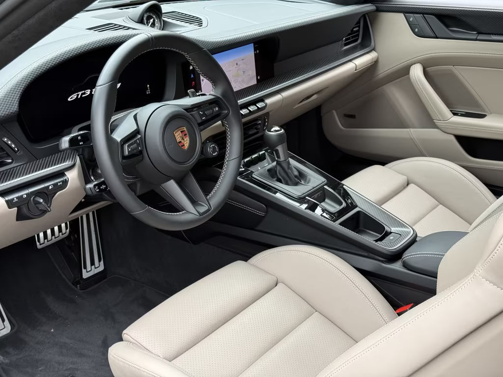 Porsche 911 GT3 992