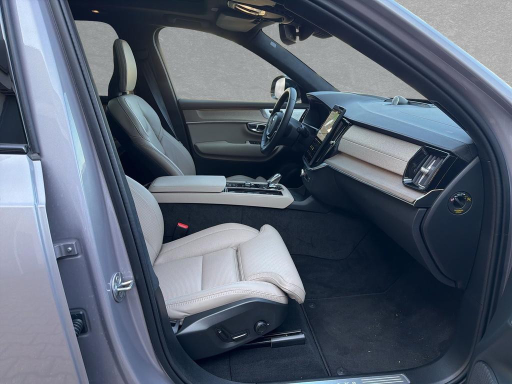 Volvo XC90 AWD T8 Dark Ultra