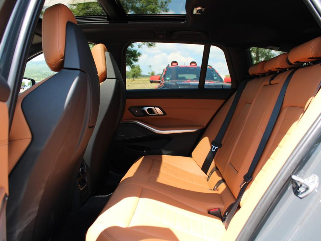 BMW M340