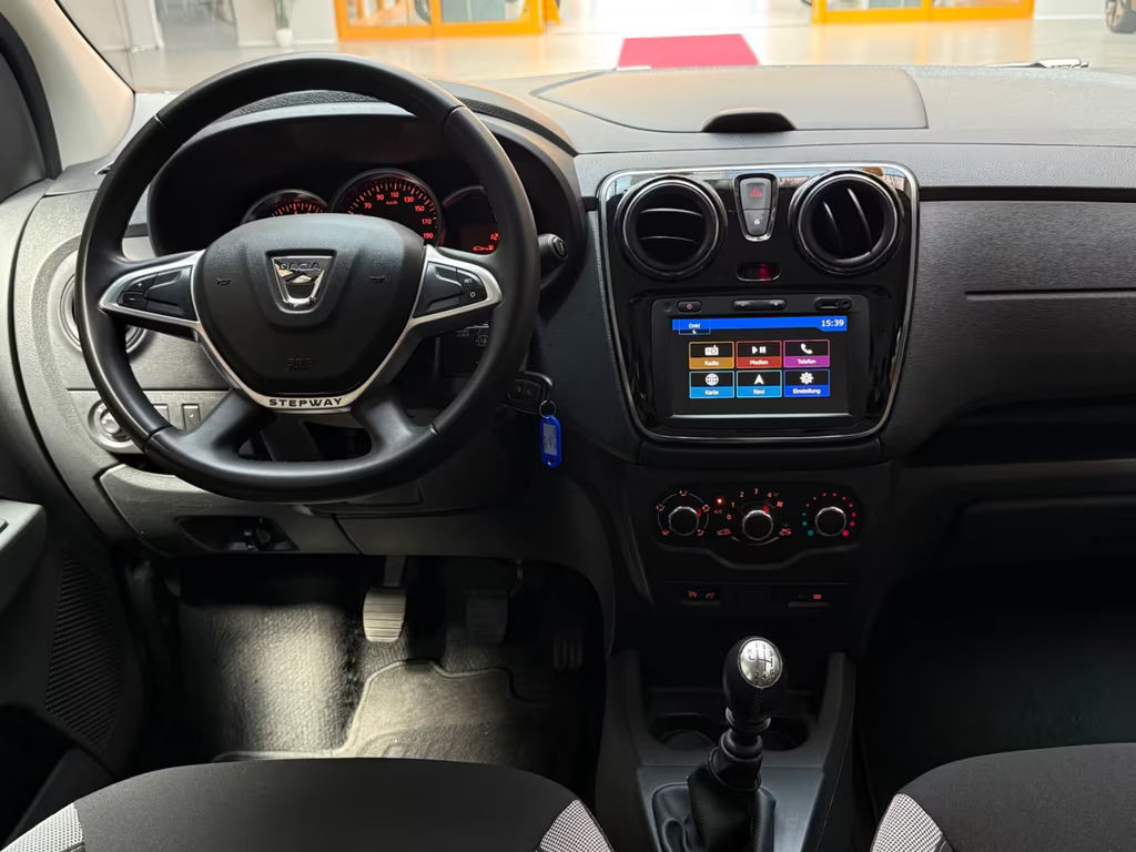 Dacia Lodgy