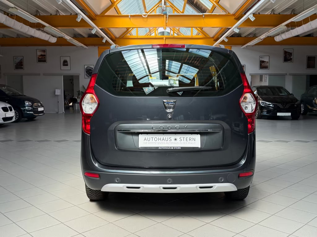 Dacia Lodgy