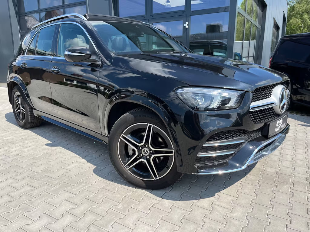 Mercedes-Benz GLE-Klasse GLE 300 4MATIC AMG Line GLE 300 d