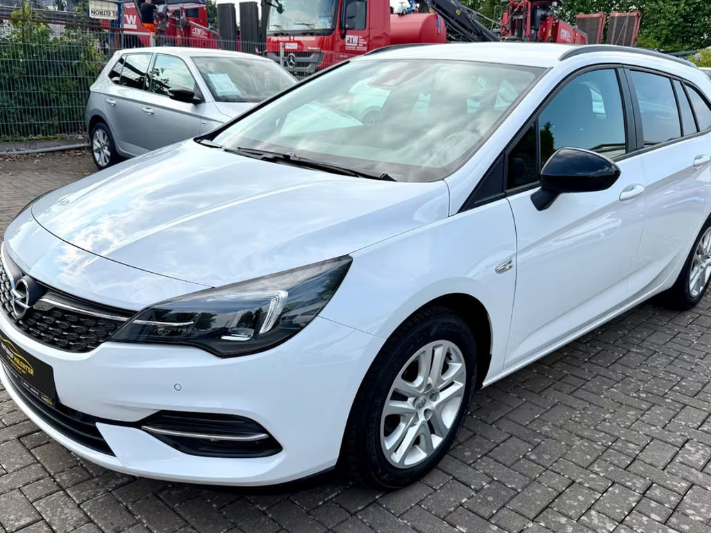 Opel Astra Sports Tourer